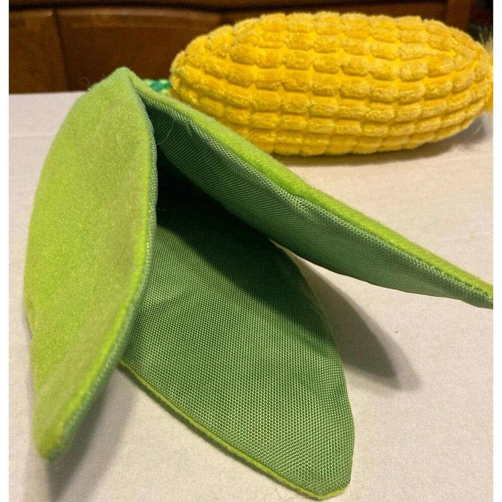 BARK BarkBox Corn on the Slob Dog Toy Squeaker - GUC Size: M/L